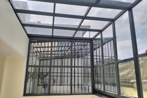 Mái che sân thượng sau nhà – Quận 8 