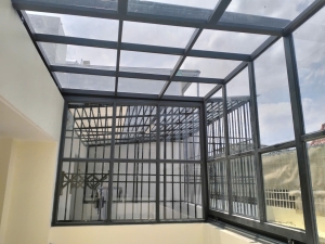 Mái che sân thượng sau nhà – Quận 8 